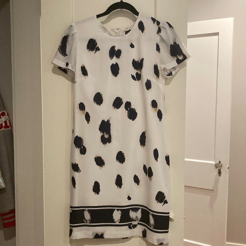 Banana Republic Knee-Length Dress (Size 4)